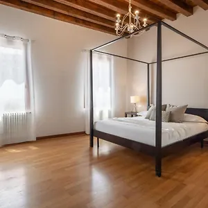 Апартаменты Design Palace By Wonderful Italy, Венеция